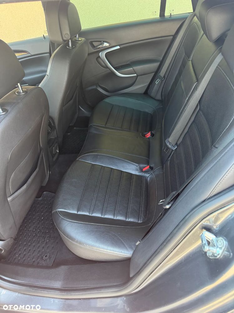 Opel Insignia - 21