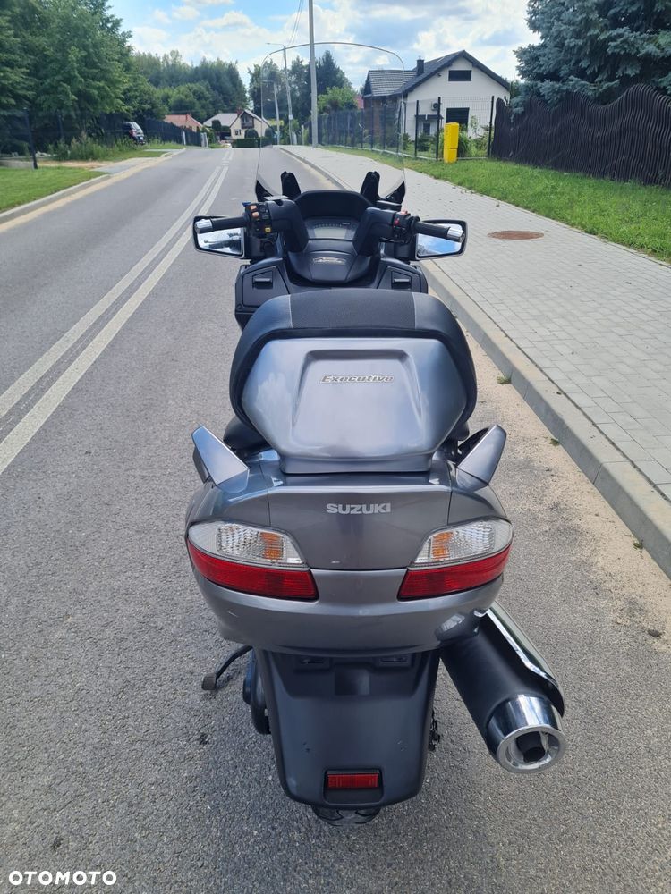 Suzuki Burgman - 6