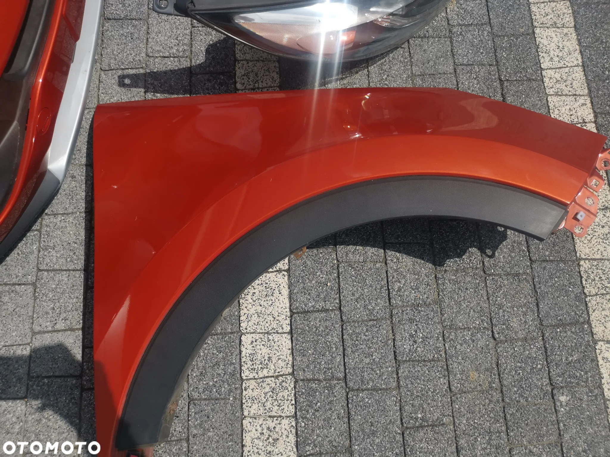Kia Sportage 3 Maska Zderzak Przód Kompletny Kolor DM - 11
