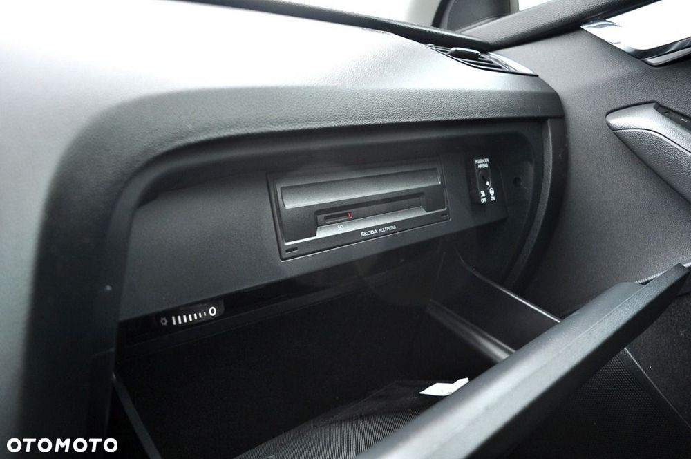 Skoda Octavia 1.5 TGI G-TEC DSG Ambition - 30
