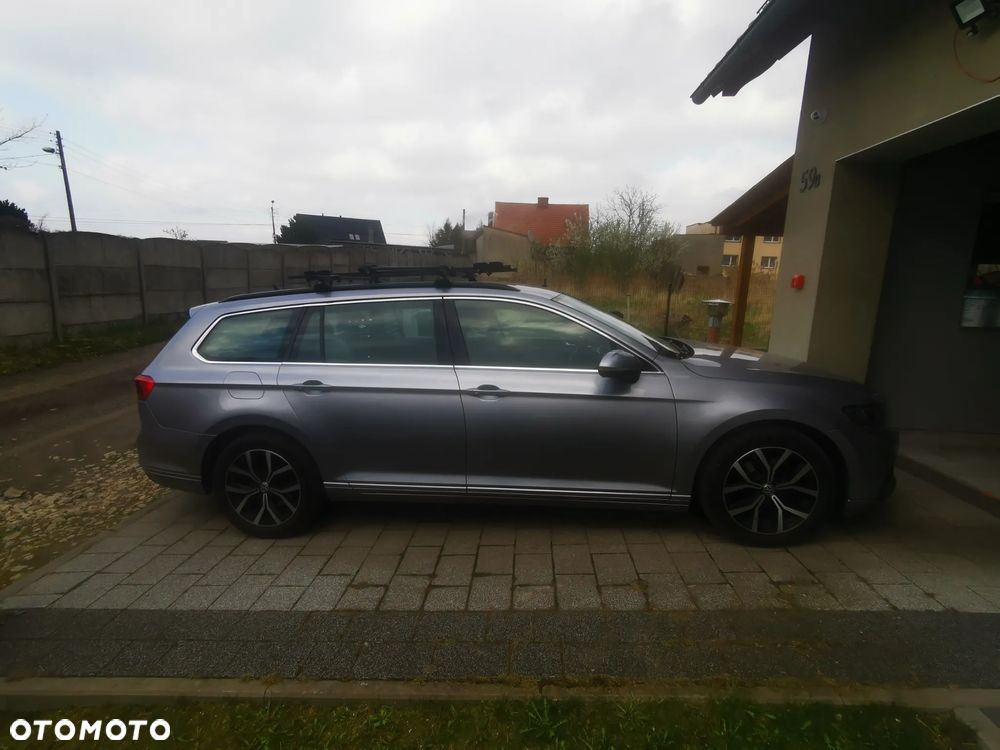 Volkswagen Passat 1.5 TSI EVO Elegance - 3