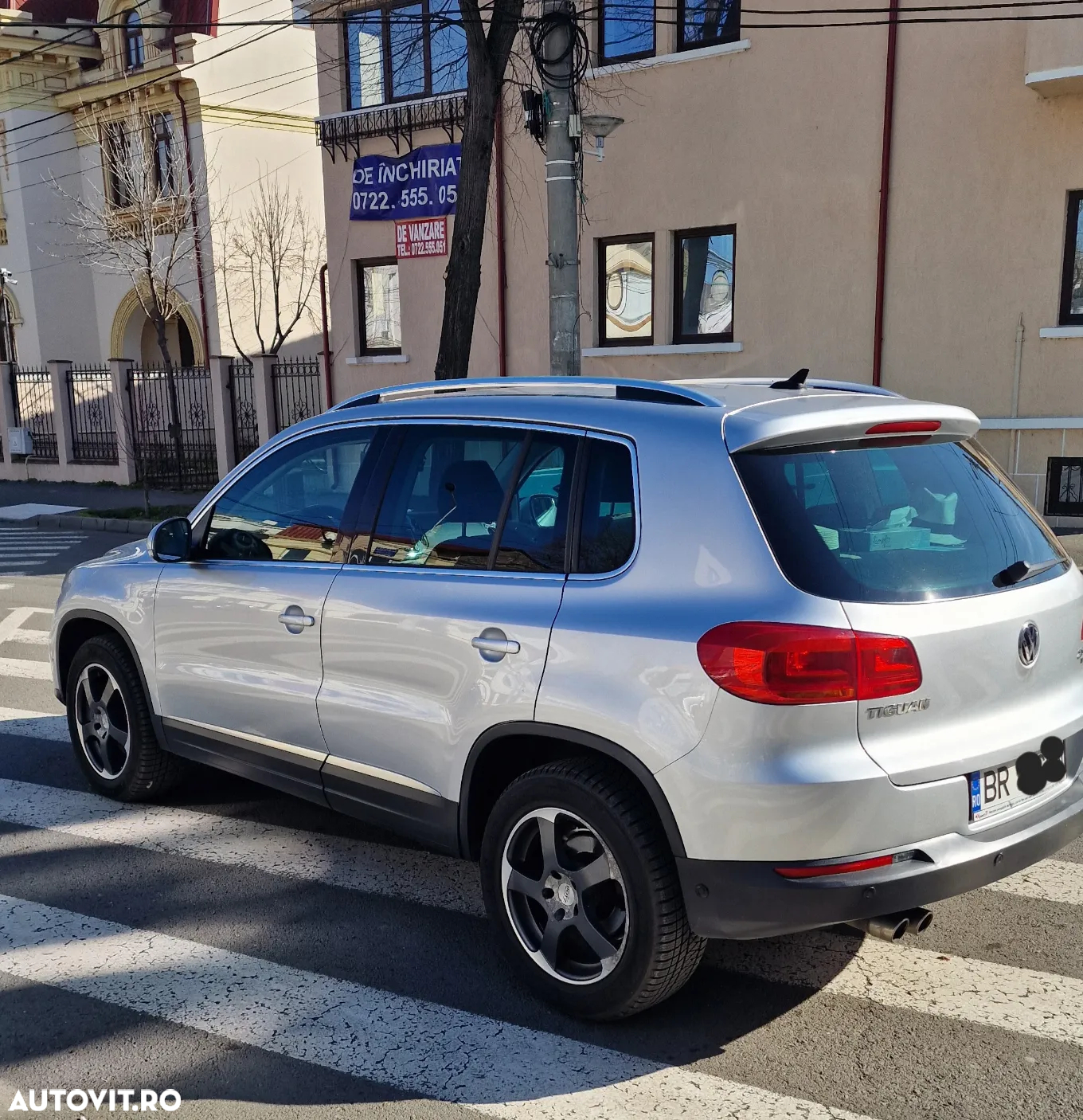 Volkswagen Tiguan 2.0 TDI 4Motion DSG BMT Sport & Style - 4