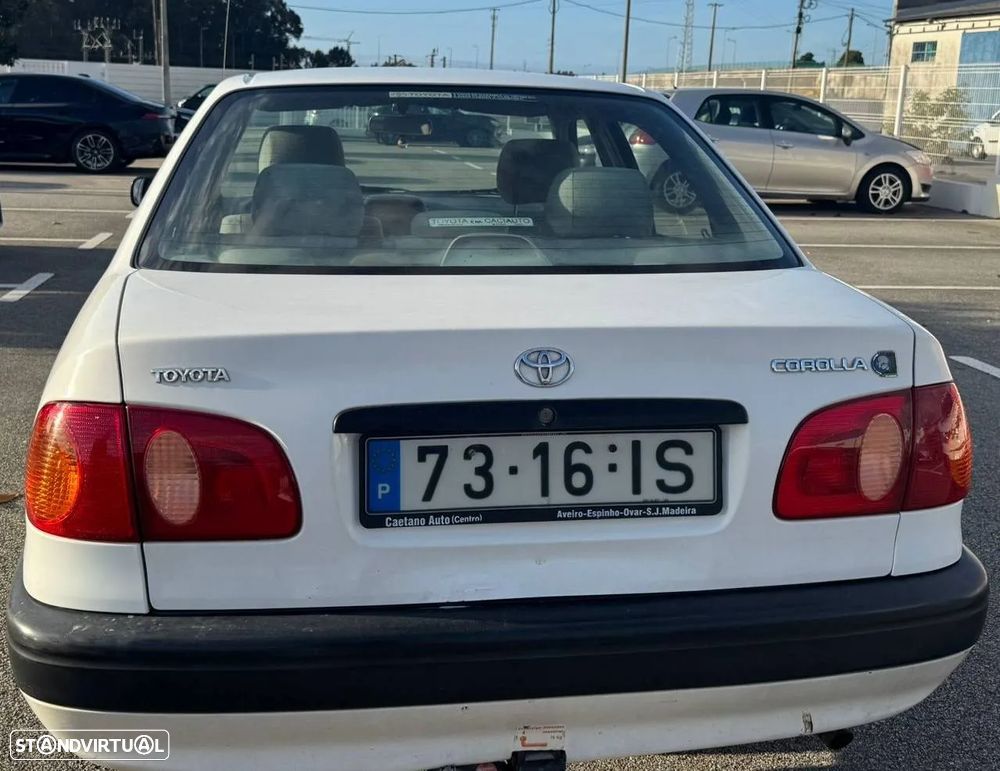Toyota Corolla Sedan 1.3 Terra AC - 2
