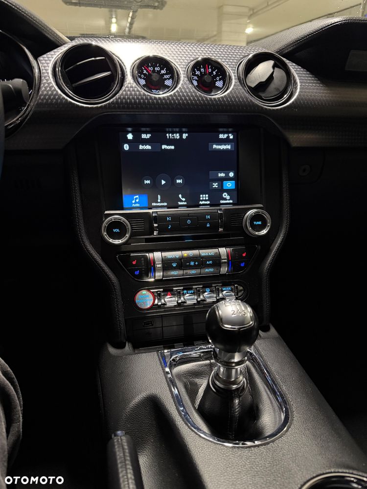 Ford Mustang 5.0 V8 GT - 17
