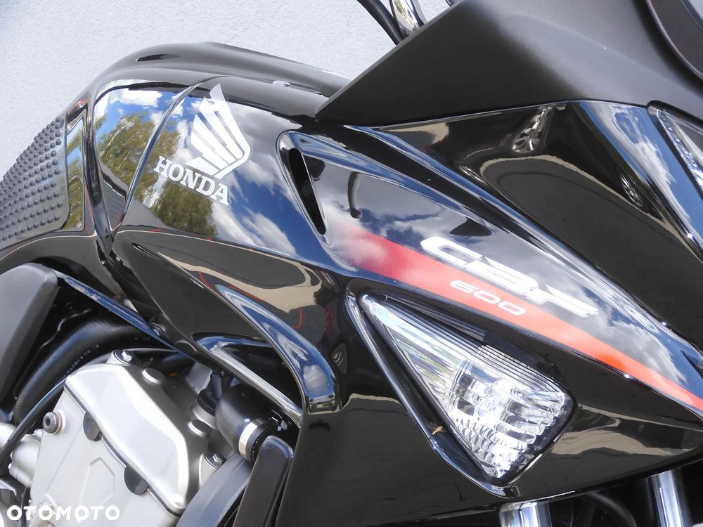 Honda CBF - 19