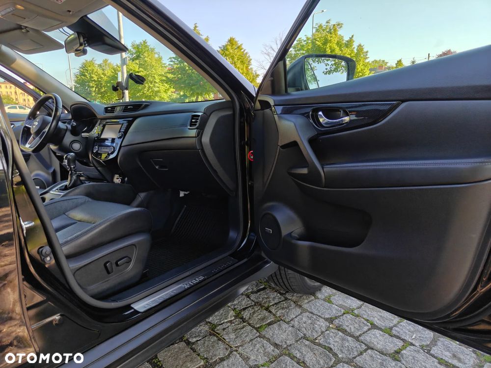 Nissan X-Trail 2.0 dCi Tekna 4WD - 26