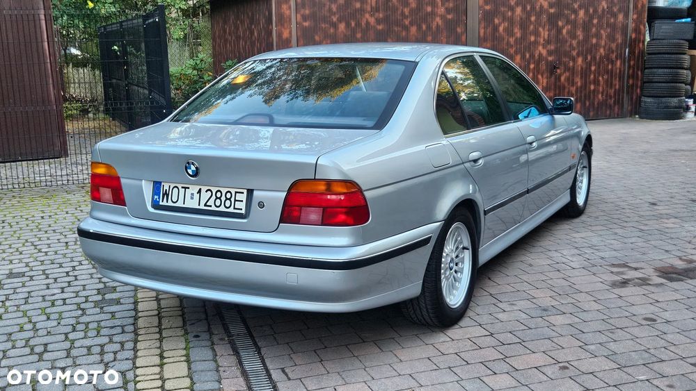 BMW Seria 5 - 19