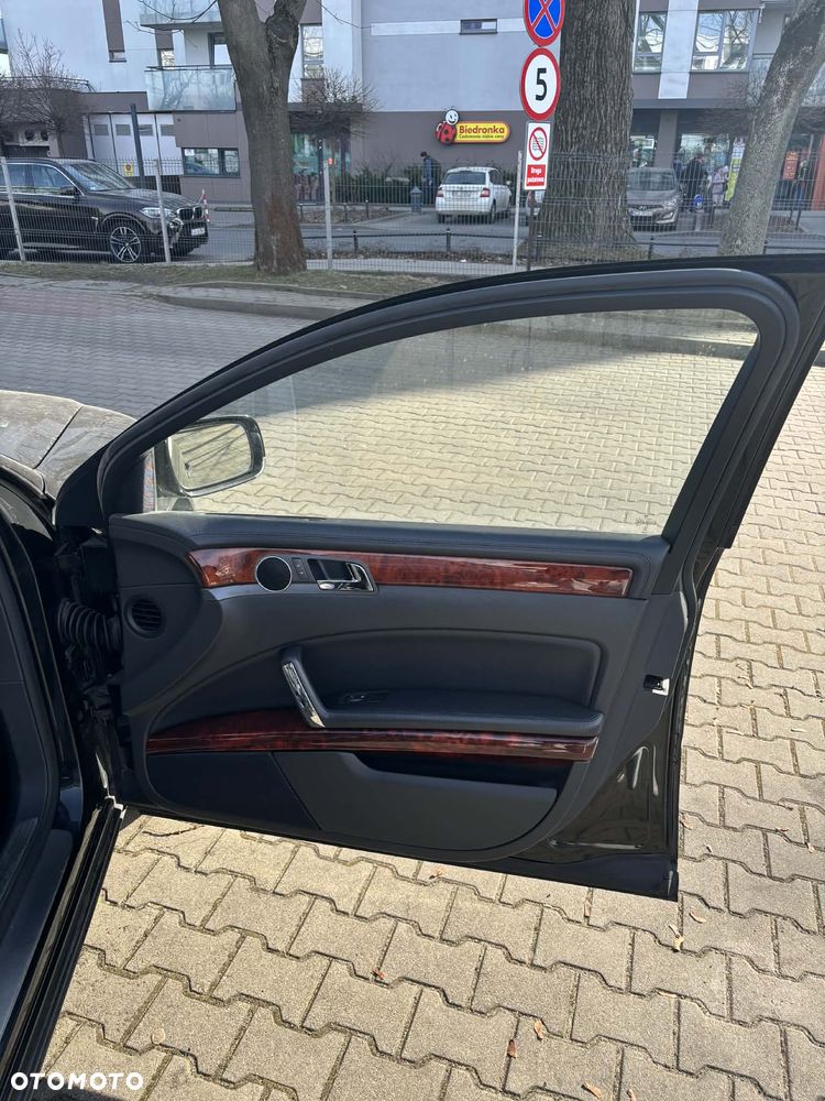 Volkswagen Phaeton 5.0 V10 TDI 4M (5 os) - 10