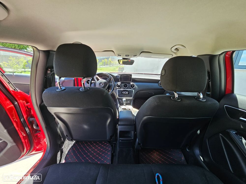 Mercedes-Benz A 180 CDI (BlueEFFICIENCY) - 3