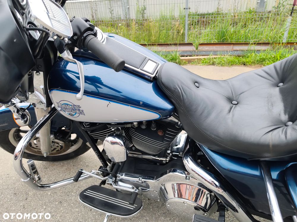 Harley-Davidson FLHT Electra Glide Standard - 27