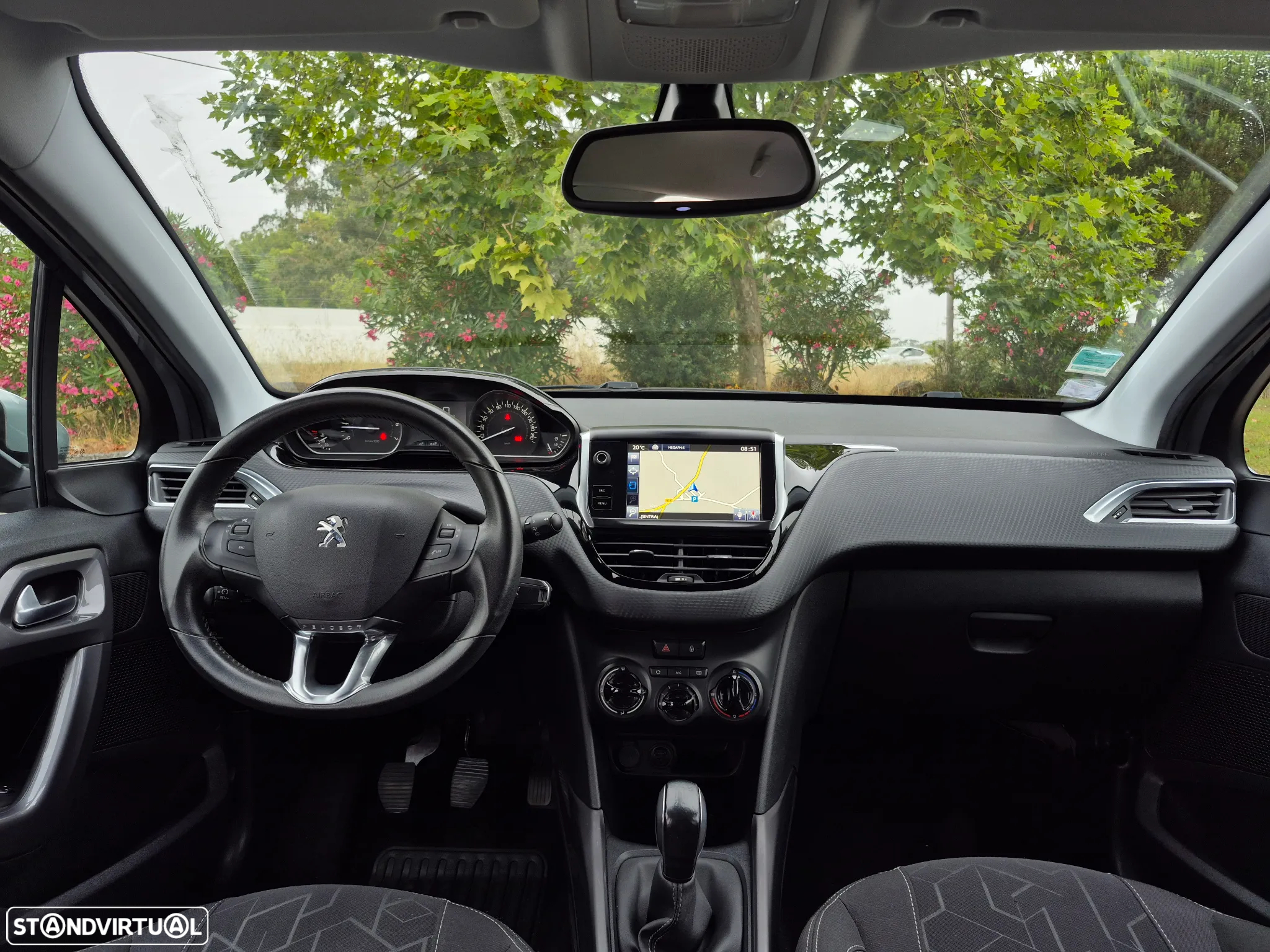Peugeot 2008 1.2 PureTech Style - 11