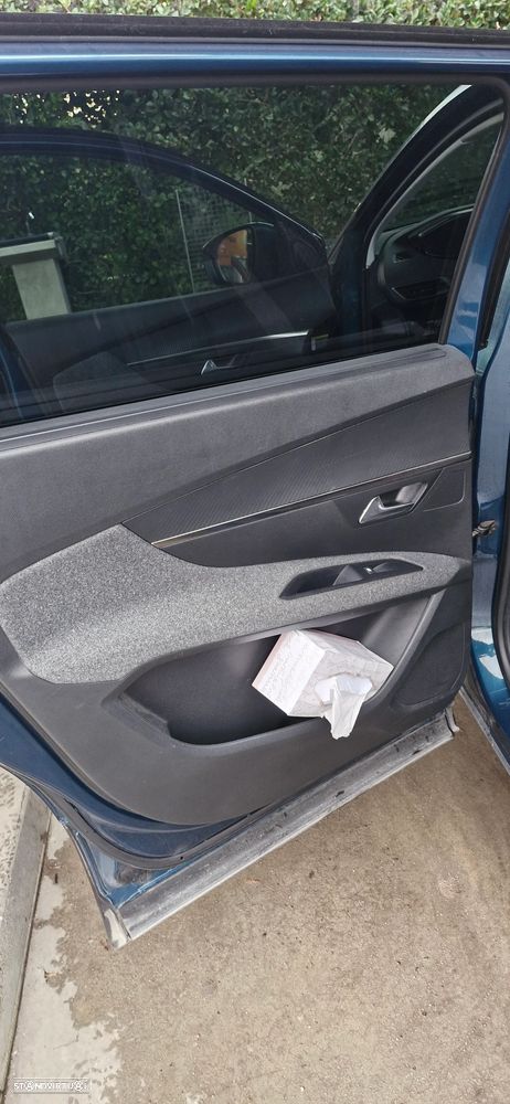 Peugeot 5008 BlueHDI 130 EAT8 Active Business-Pack - 34