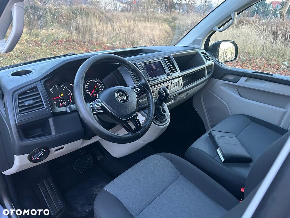 Volkswagen Transporter T6 - 18