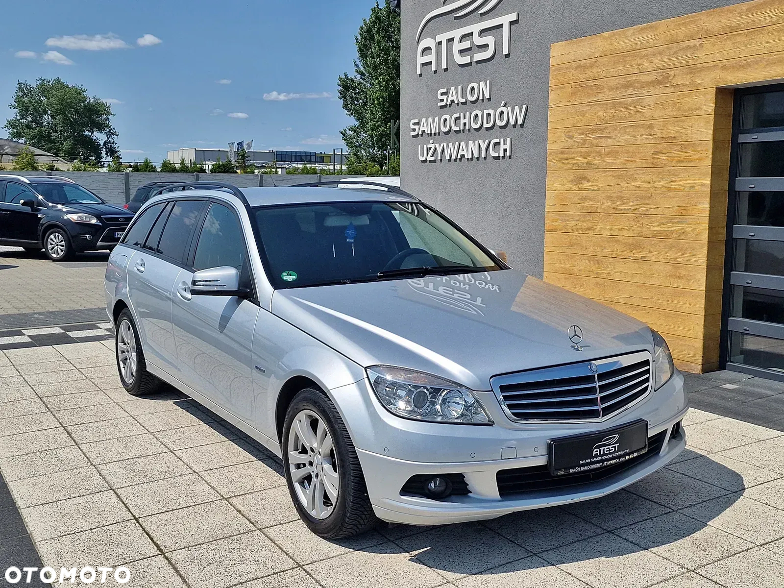 Mercedes-Benz Klasa C 180 T BlueEFFICIENCY - 4