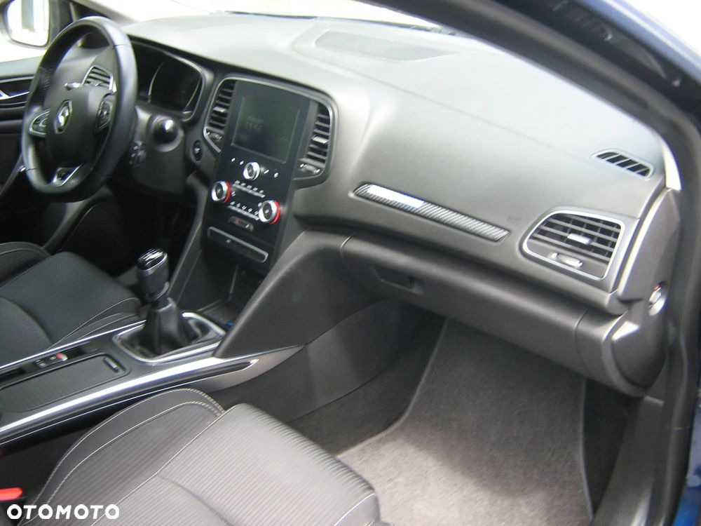 Renault Megane 1.6 SCe Limited - 26
