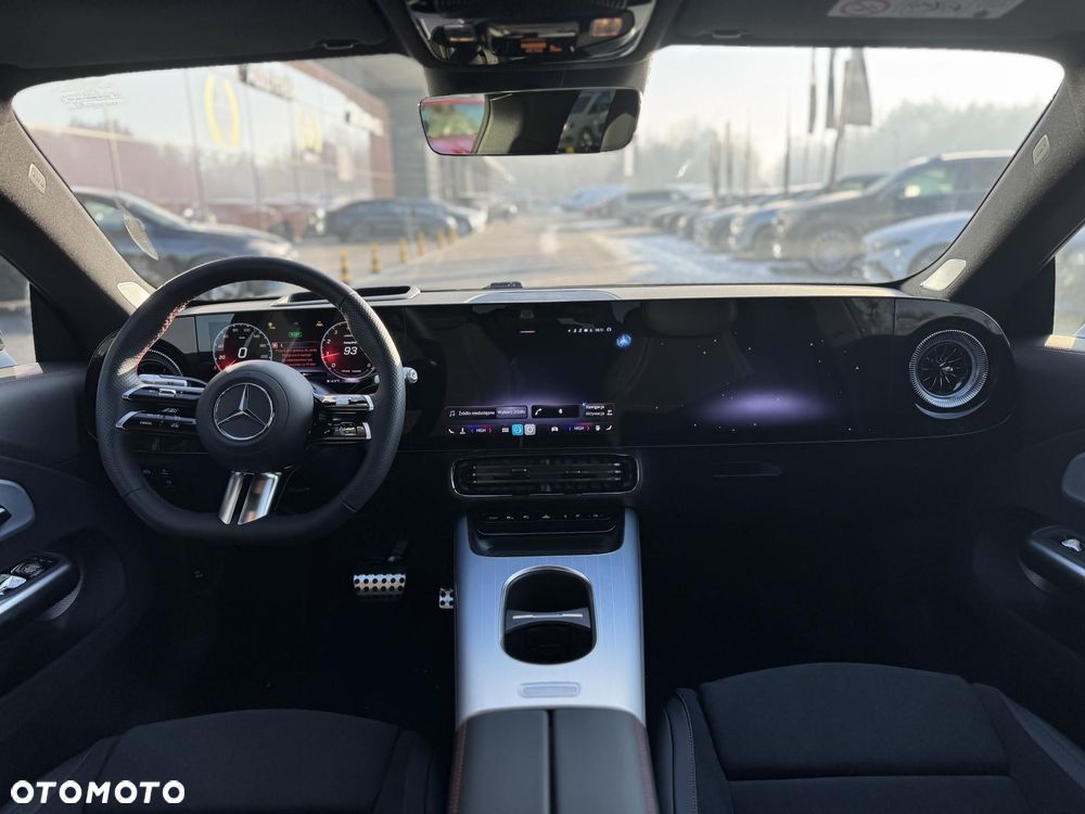 Mercedes-Benz CLA 220 4Matic - 12