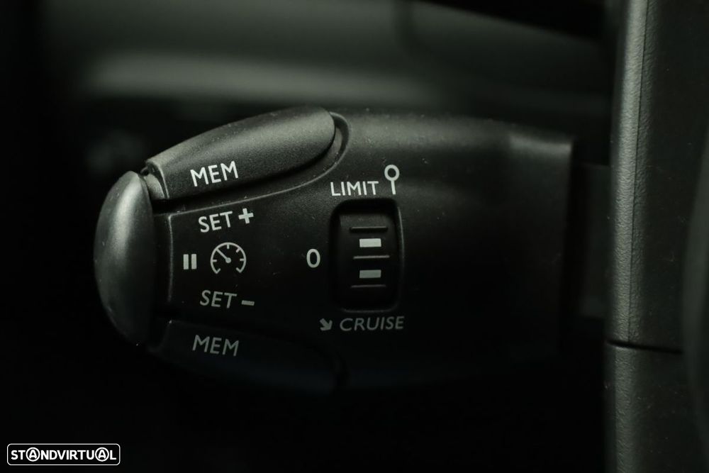 Citroën C3 1.2 PureTech C-Series - 16