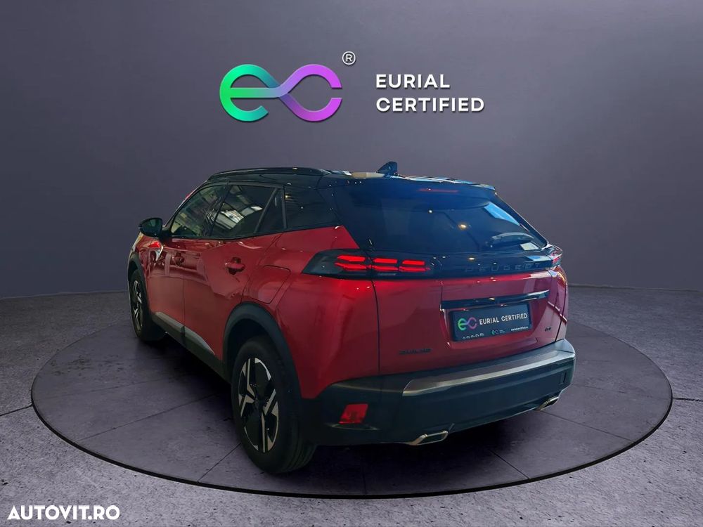 Peugeot 2008 PureTech 130 EAT8 GT - 6