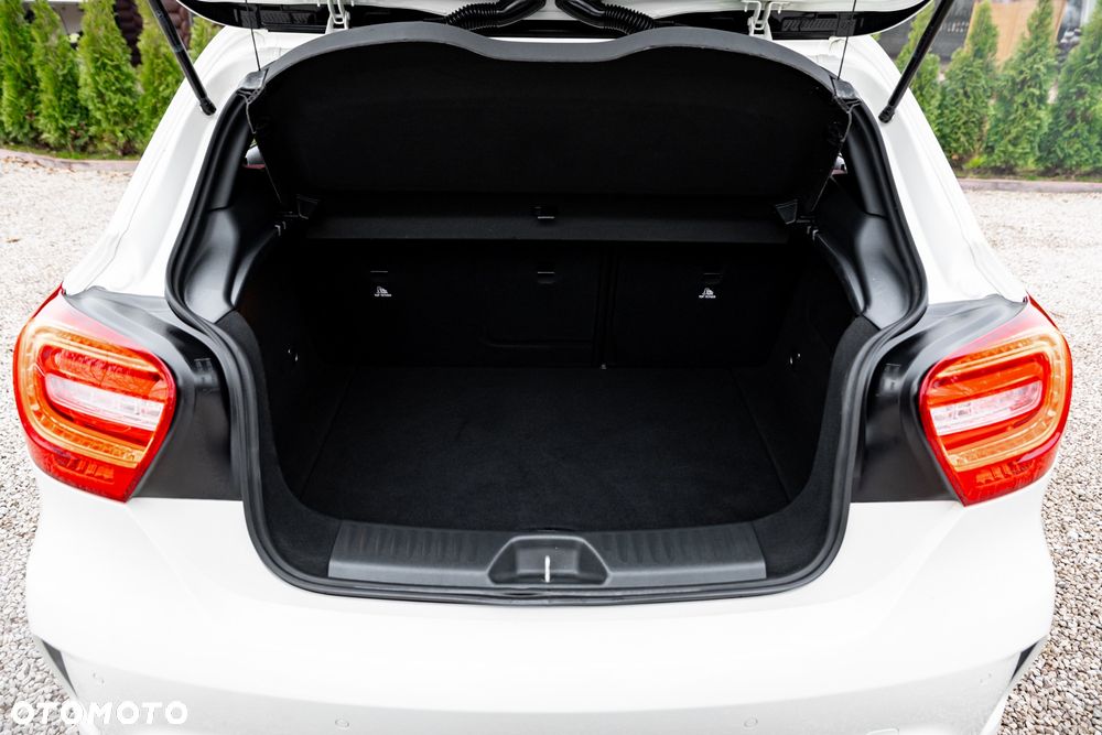 Mercedes-Benz Klasa A 250 (BlueEFFICIENCY) 7G-DCT AMG Sport - 20