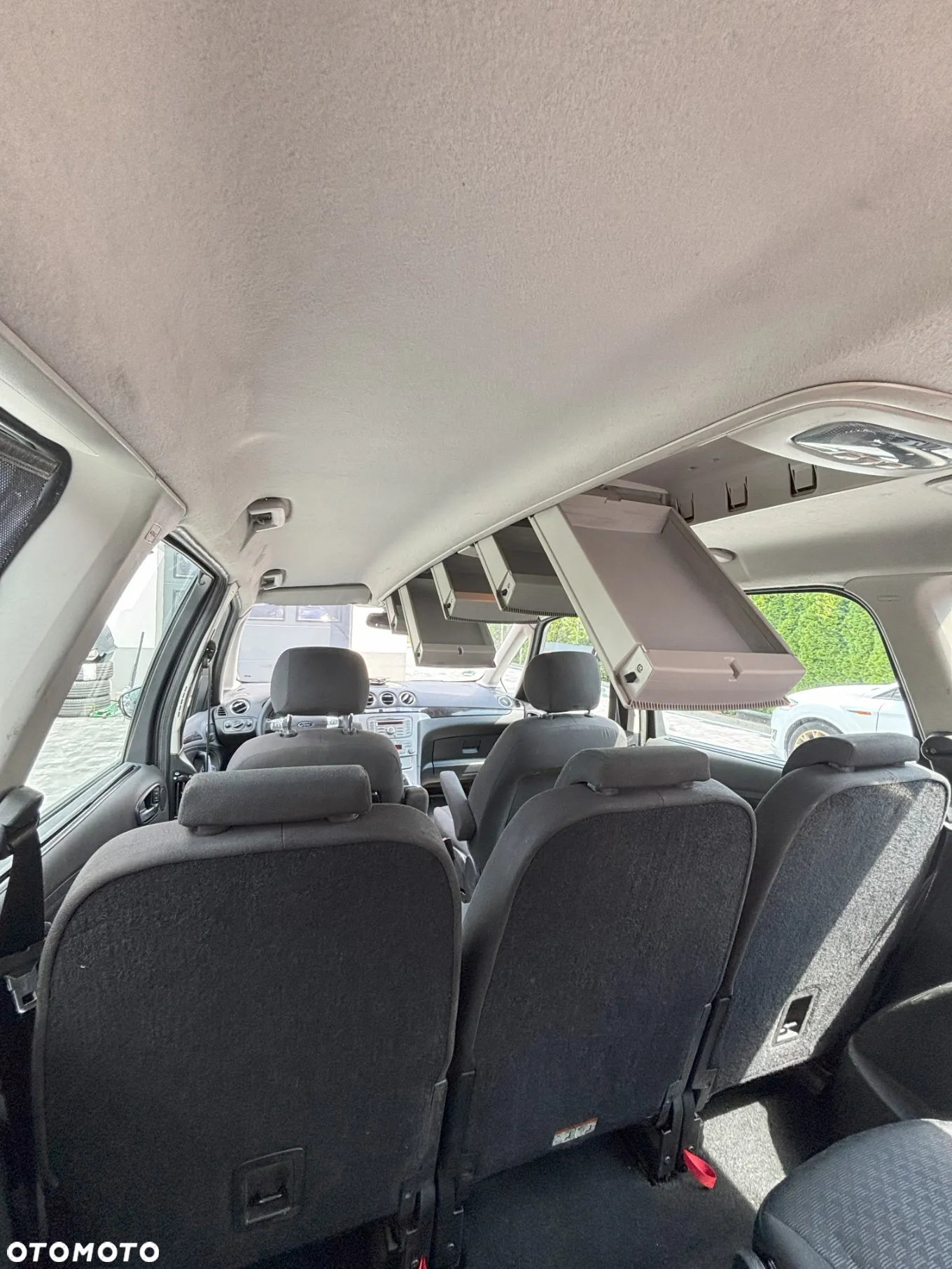 Ford Galaxy 2.0 TDCi Ghia - 10