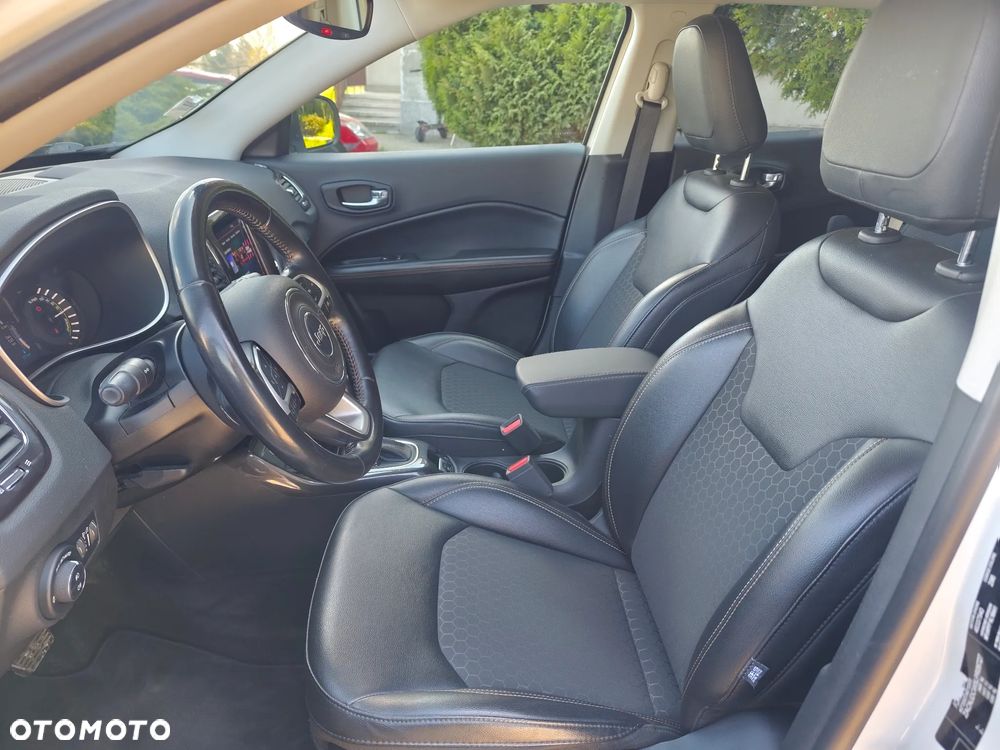 Jeep Compass 1.3 T4 PHEV 4xe Longitude S&S - 10