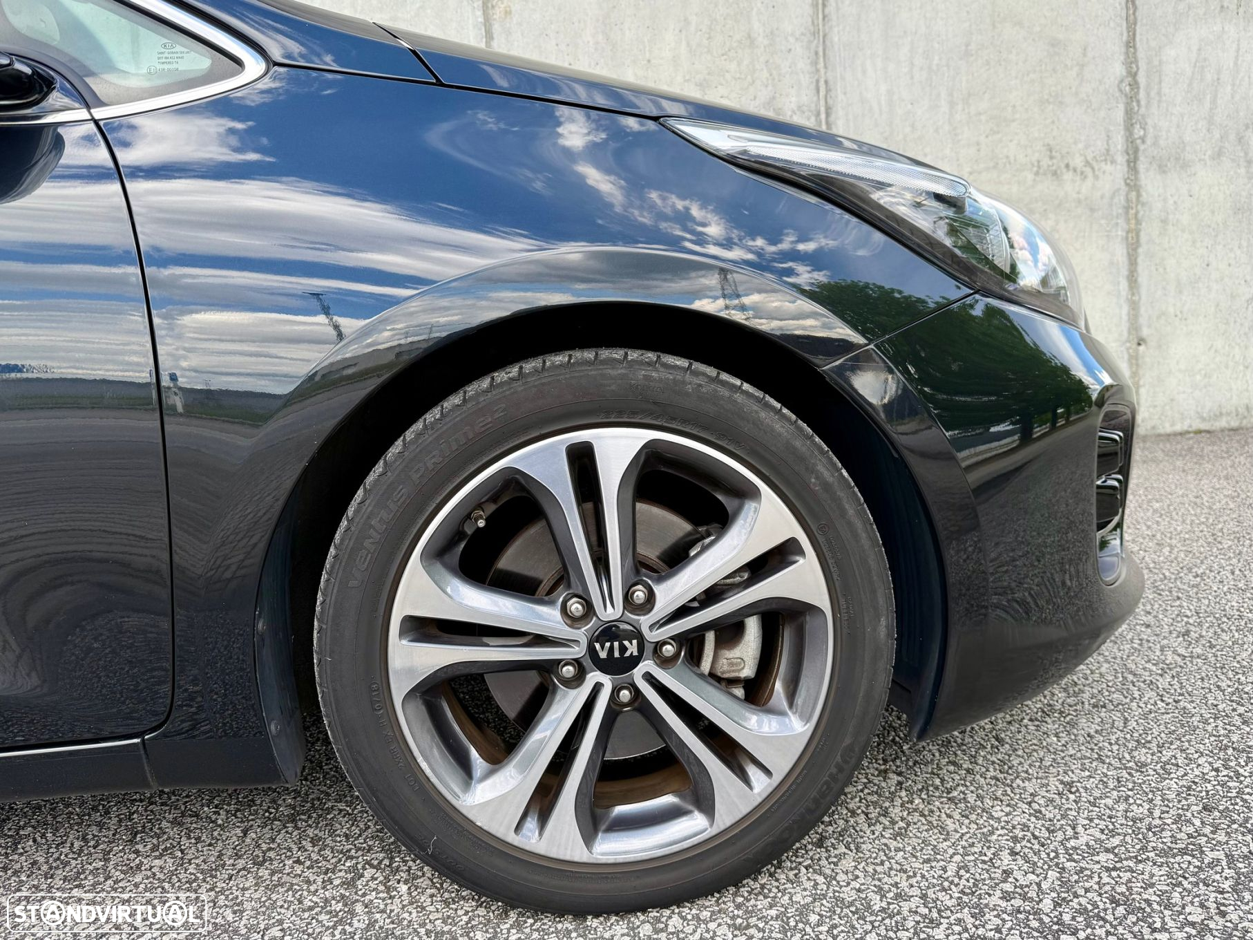 Kia Ceed SW 1.0 T-GDI GT Line - 10