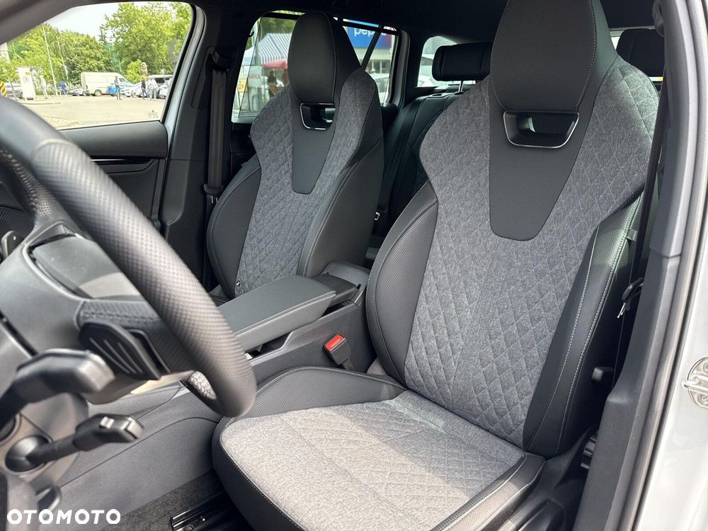 Skoda Octavia 1.5 TSI mHEV Sportline DSG - 14