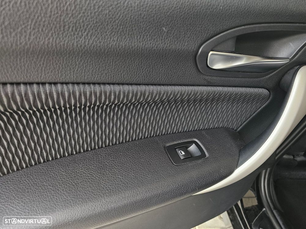 BMW 116 d EfficientDynamics Edition - 15