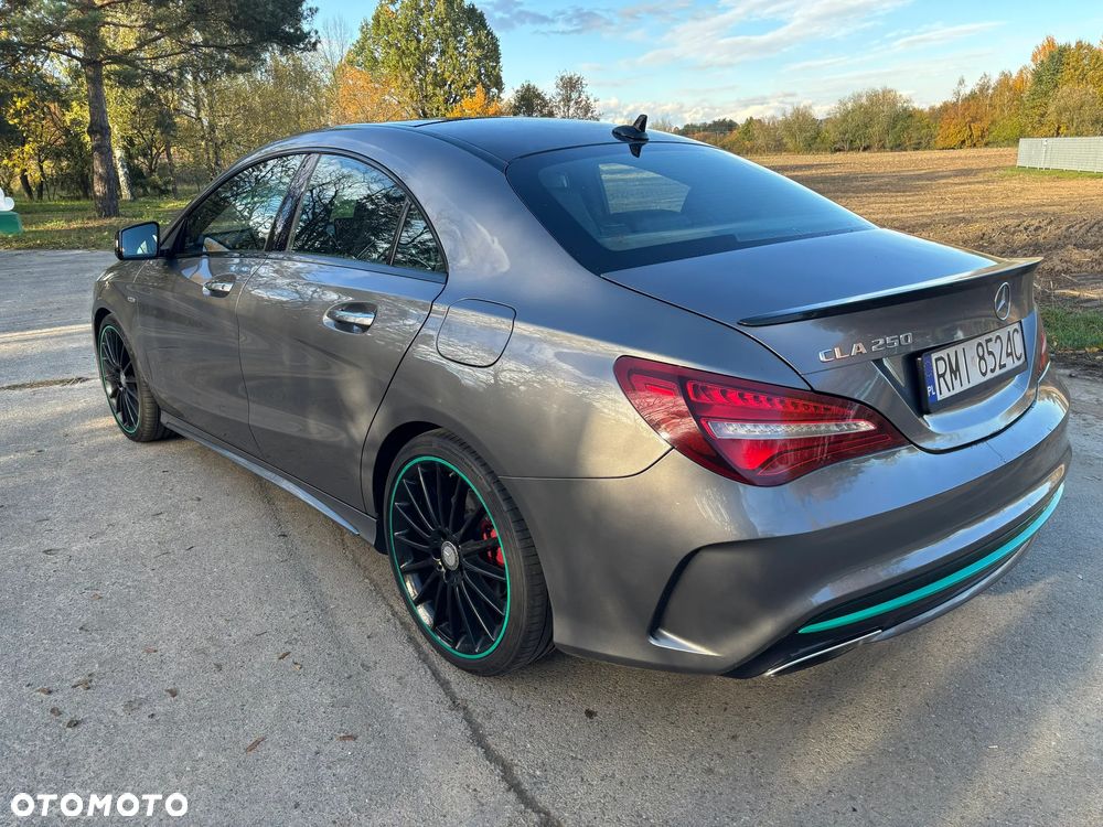 Mercedes-Benz CLA 250 Sport 4-Matic - 5