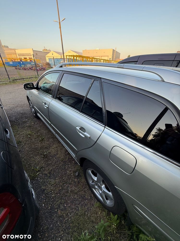 Toyota Avensis 2.2 D-CAT Prestige - 6