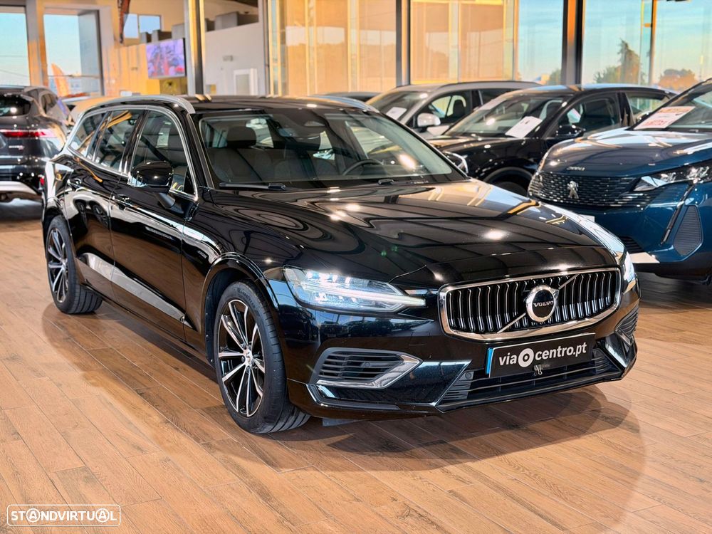 Volvo V60 2022 photo 3