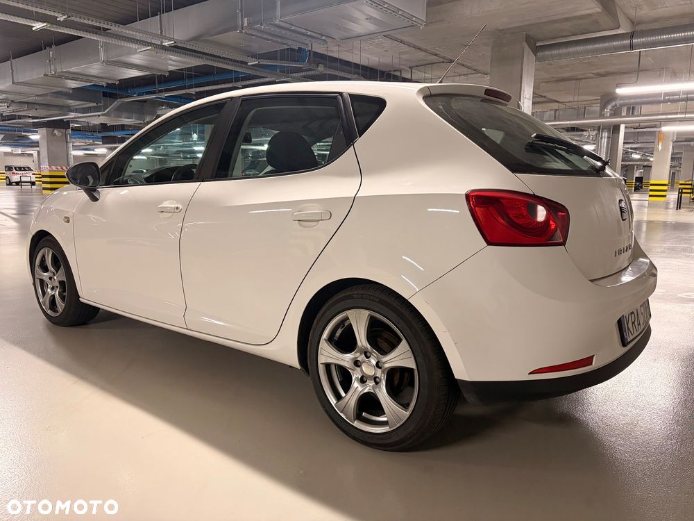 Seat Ibiza 1.4 16V Reference - 10