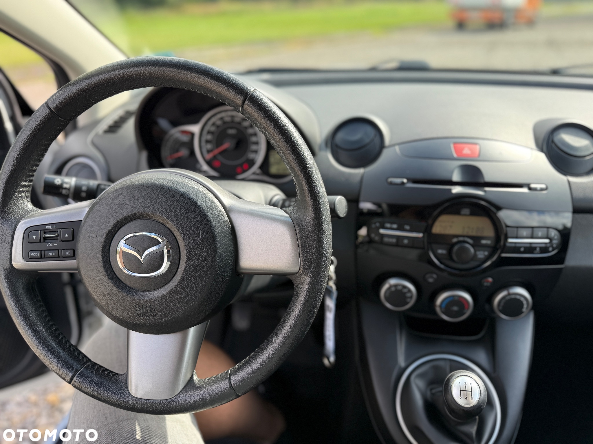 Mazda 2 1.3 Comfort - 17