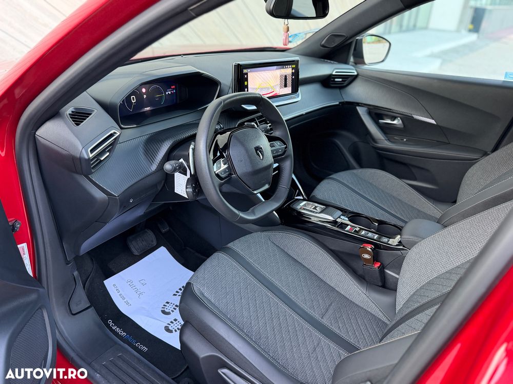 Peugeot 2008 Hybrid 145 e-DSC Allure - 20