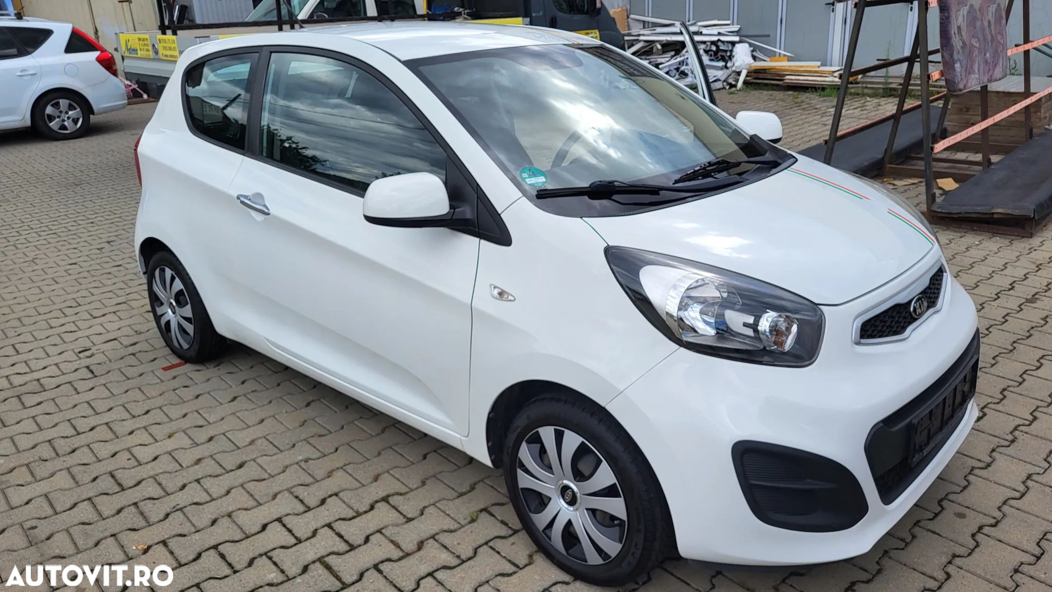 Kia Picanto 1.0 GSL COMFORT - 1