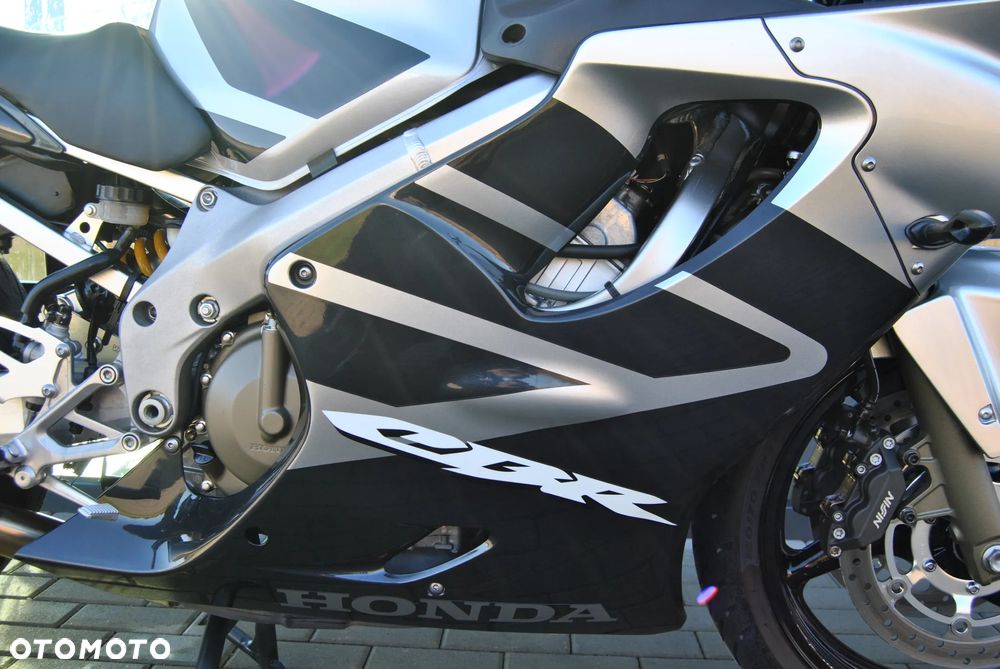 Honda CBR - 12