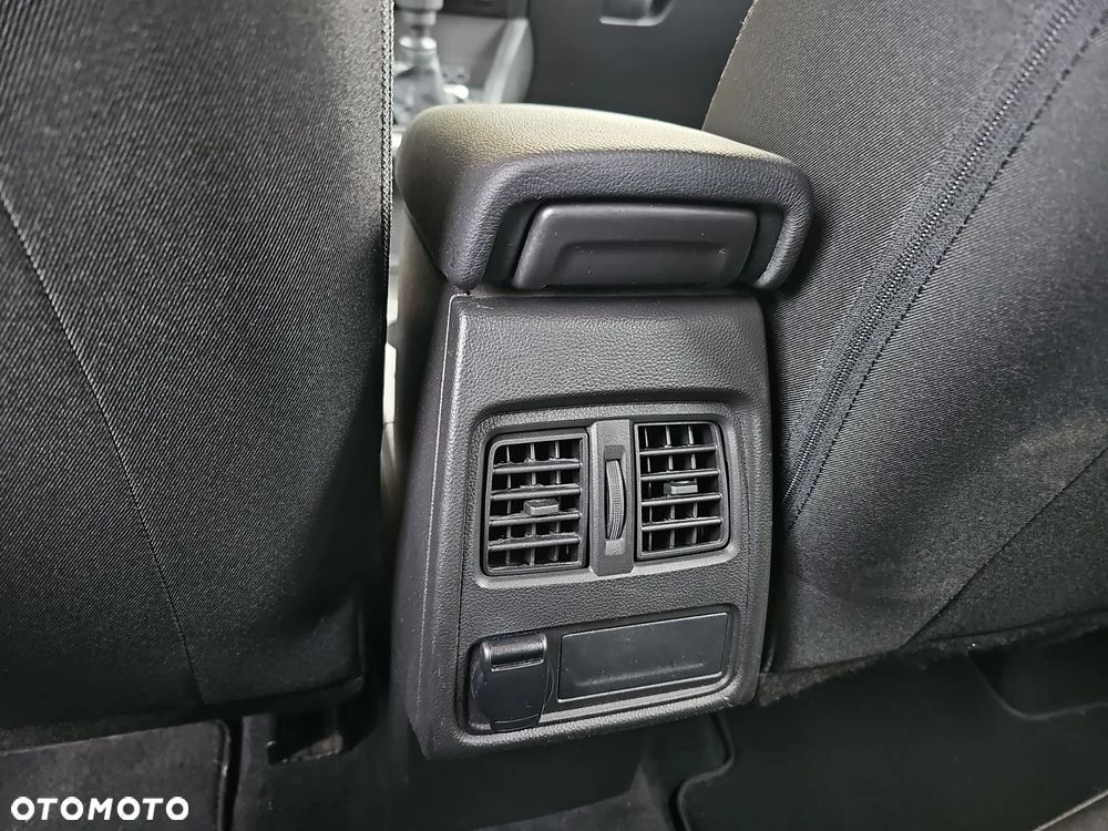 Renault Captur 1.0 TCe Zen - 26