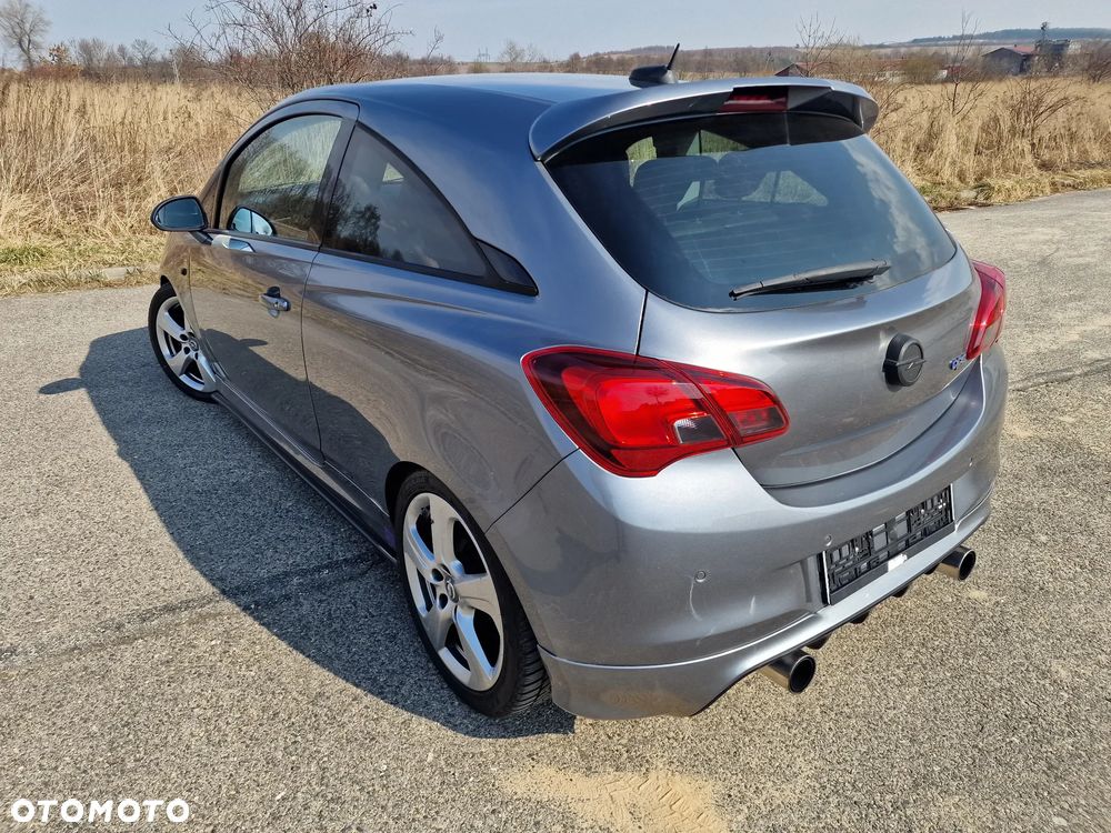 Opel Corsa 1.6 Turbo OPC - 10