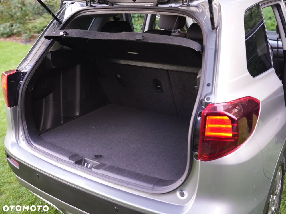 Suzuki Vitara 1.4 Boosterjet SHVS Premium 2WD - 21