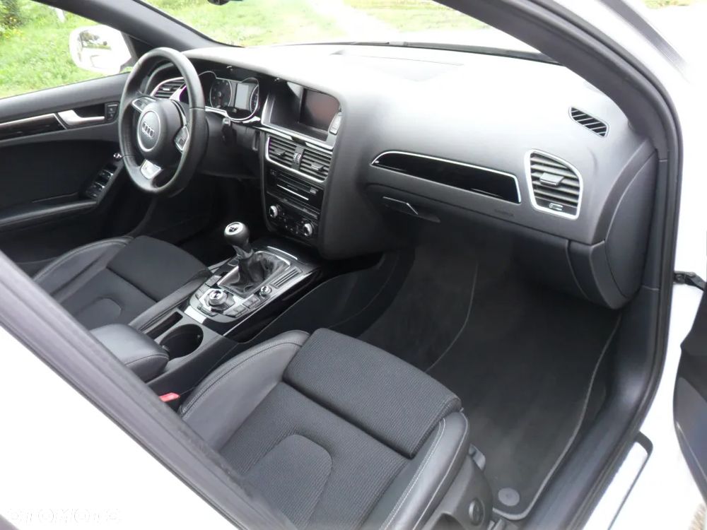 Audi A4 Avant 1.8 TFSI S line Sportpaket - 24