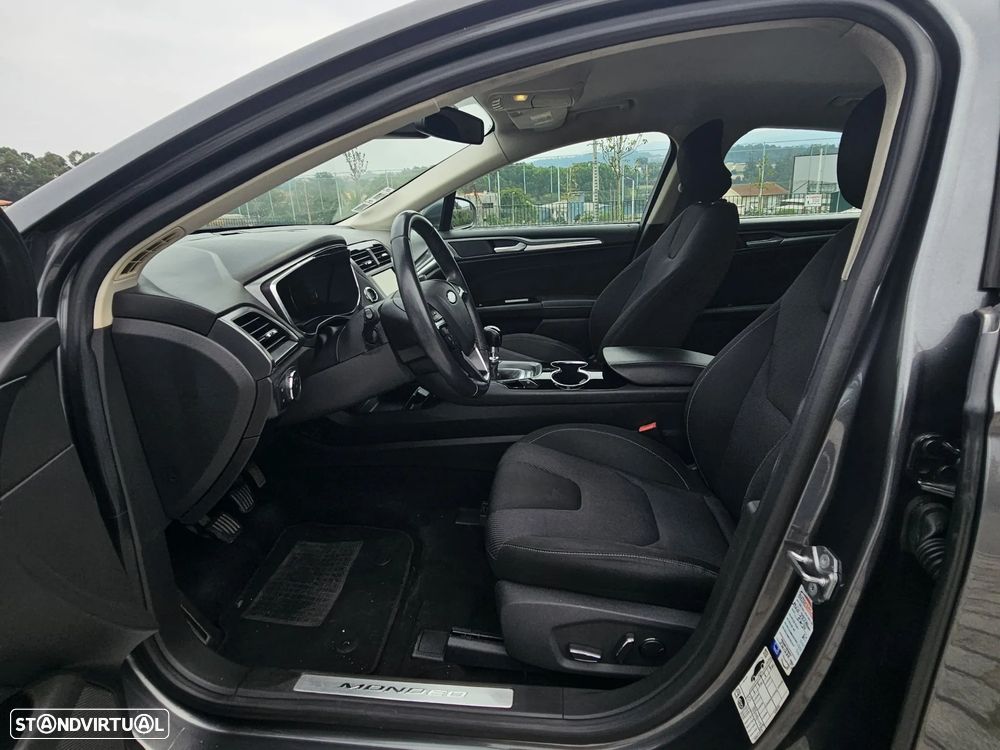 Ford Mondeo - 14