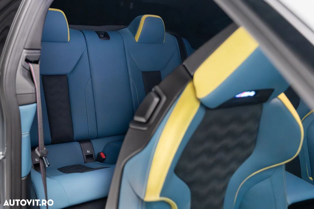 BMW M4 Competition M xDrive AT - 31