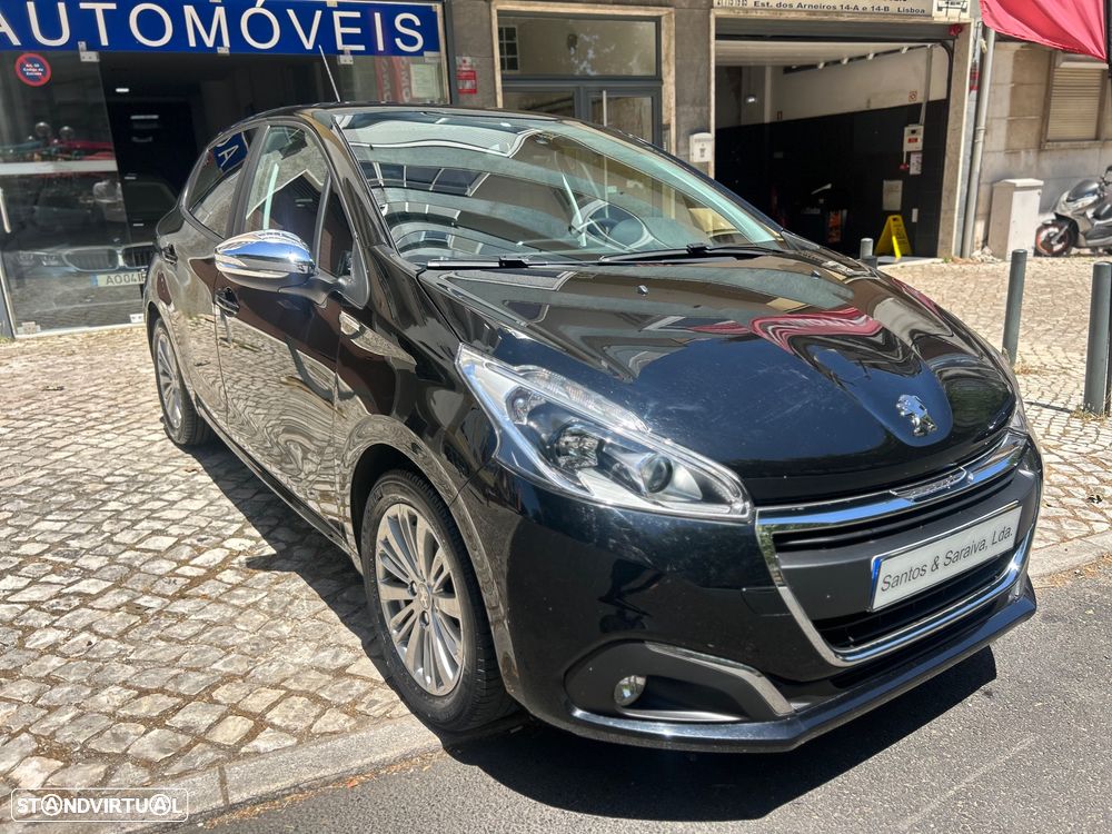Peugeot 208 1.2 VTi SE Style - 9