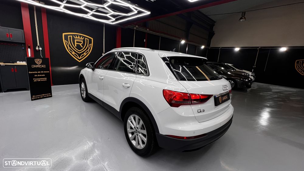 Audi Q3 45 TFSIe S tronic - 13