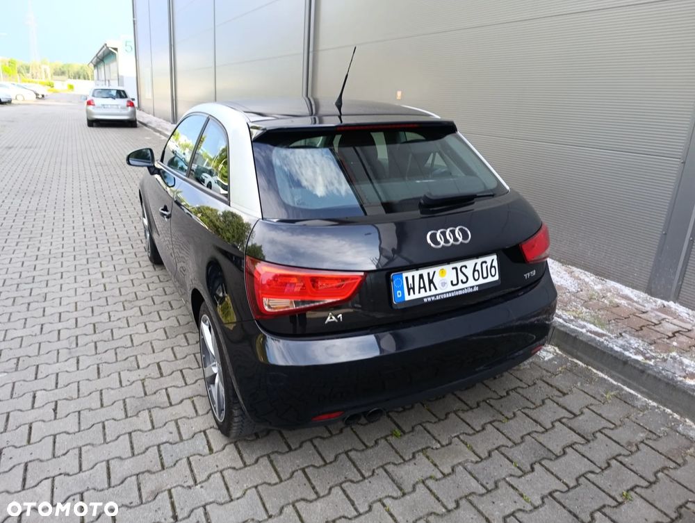 Audi A1 3-drzwiowe 1.4 TFSI 119g S tronic S line edition - 24