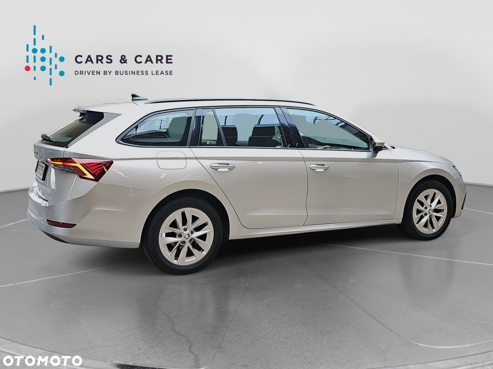 Skoda Octavia 2.0 TDI Ambition DSG - 19