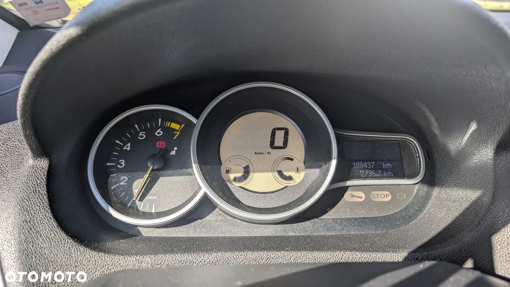 Renault Megane 1.6 16V Expression - 10
