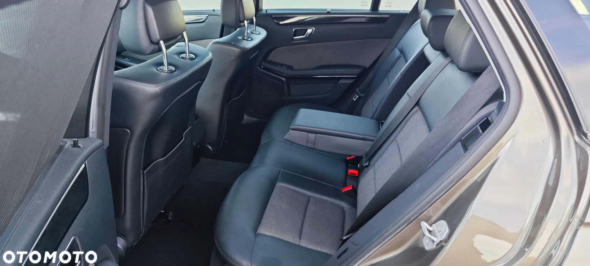 Mercedes-Benz Klasa E 220 T CDI Automatik Avantgarde - 17