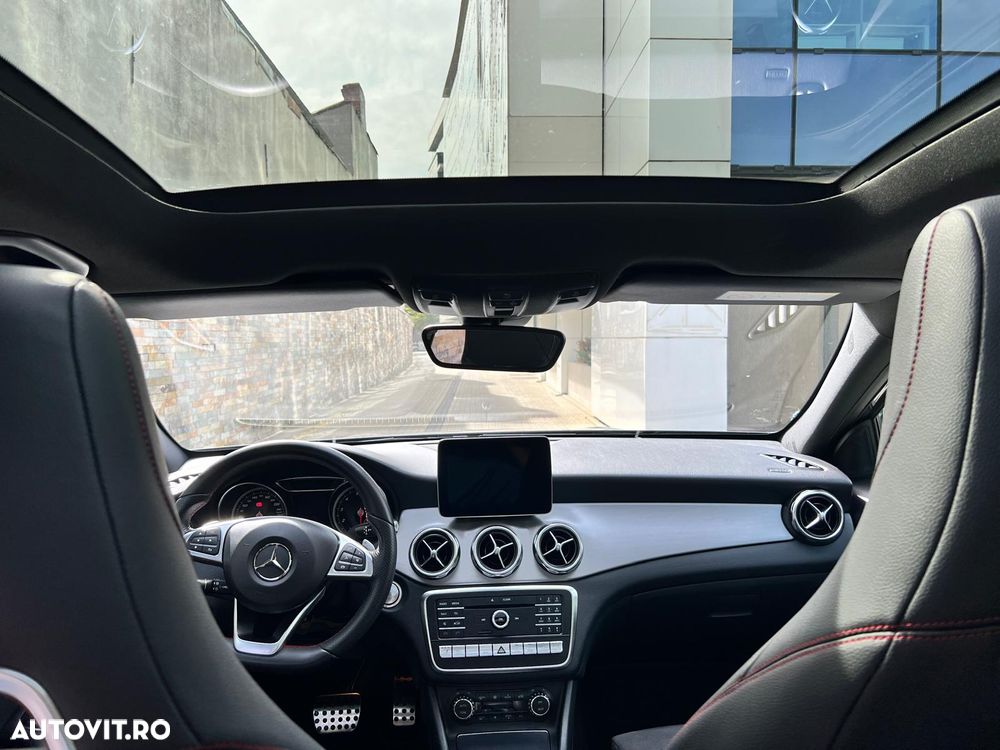 Mercedes-Benz GLA 250 4MATIC 7G-DCT AMG Line - 10