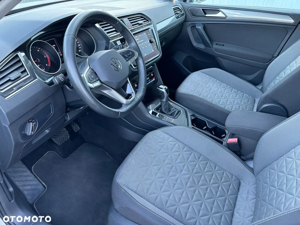 Volkswagen Tiguan 2.0 TDI SCR DSG IQ.DRIVE - 8